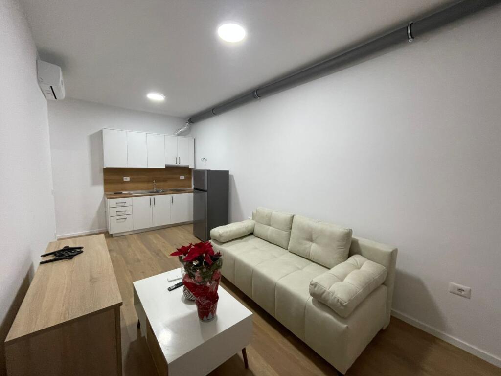 Apartament 1+1 me Qira ne Don Bosko
