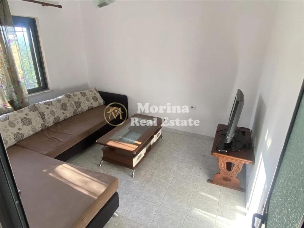Qera | Shtëpi private 1 + 1 | Sauk - Senatoriumi | 350 €/muaj