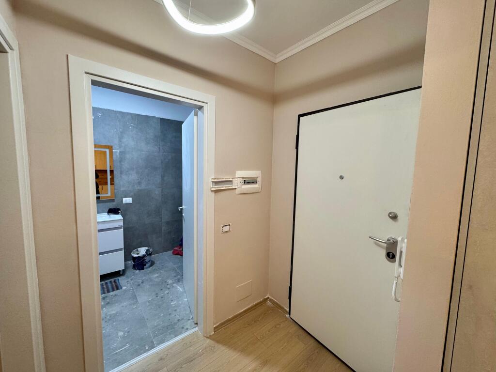 📣 VENDESI Appartamento 1+1 📍 Via "Jordan Misja", Vicino all'Università "Beder" ✨  