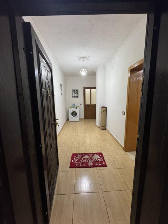 Rent, Private Entrance 2+1+2blk, Xhamlliku 450 Euro/Month
