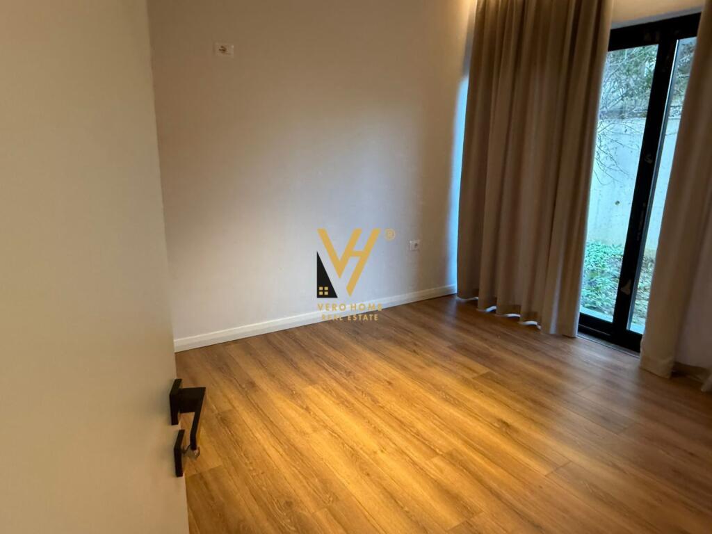 AFFITTASI APPARTAMENTO 2+1+VERANDA PRESSO O2 RES, FARKE 1.300 EURO