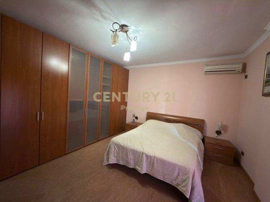 APARTMENT 2+1+2 FOR RENT NEXT TO THE AMERICAN EMBASSY, TIRANA!