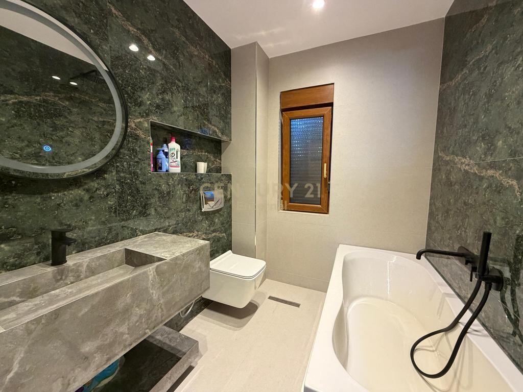 Vile per qira tek kompleksi ''Kolombo''