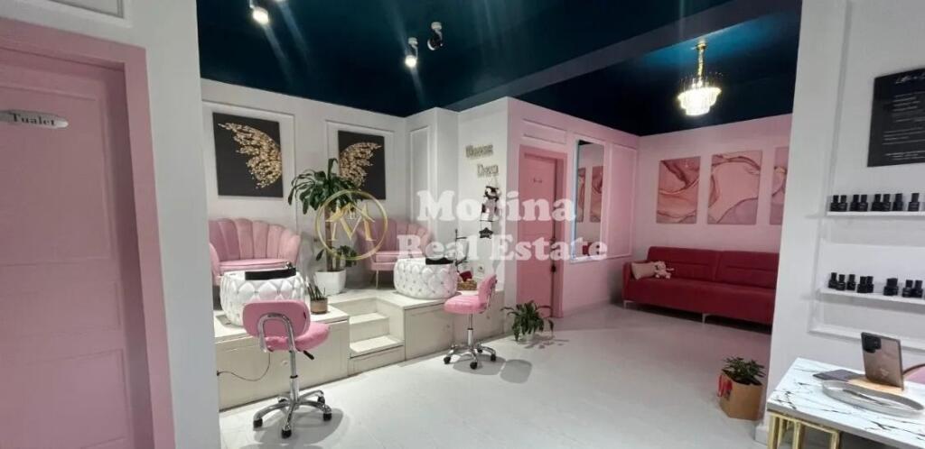 Rent | Business Premises | Myslym Shyri Street | 800 €/month