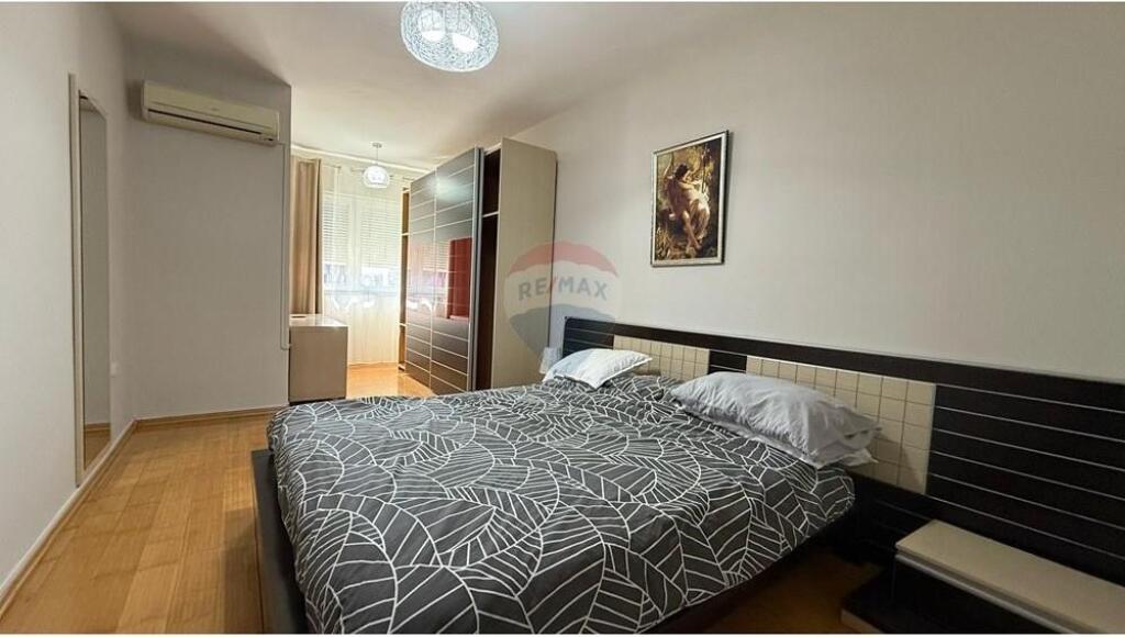 Apartament 2+1 per shitje Air Albania Stadium!