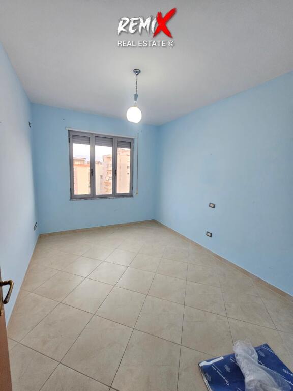 🏢 SHITET APARTAMENT 2+1 – LAGJA 12, DURRËS