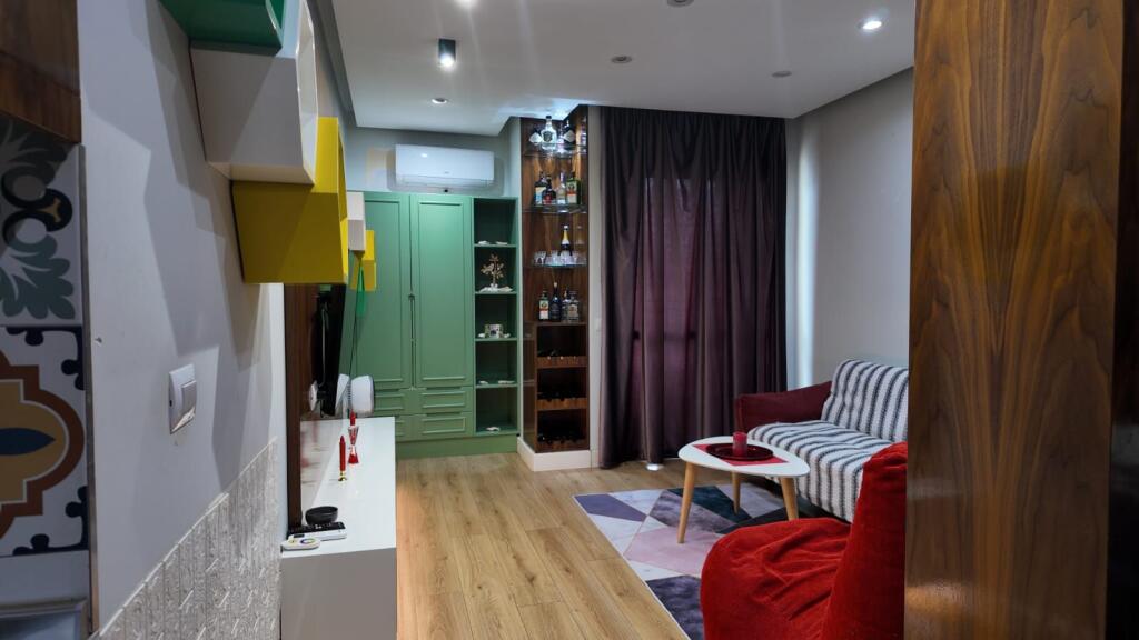 Garzoniere in affitto Xhamllik