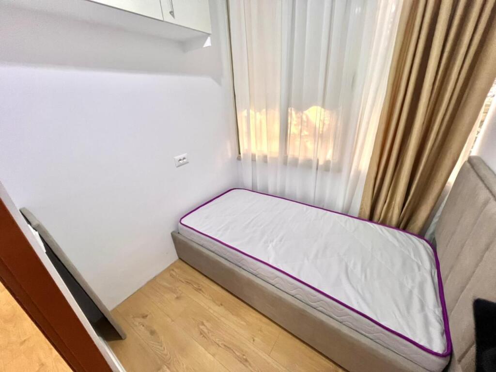 (2,000€/m2 ) SHITET: 2+1+Ballkon || 📍Liqeni i Thate || Kati 2, 70 m² 148.800€ (2 min nga Liqeni)
