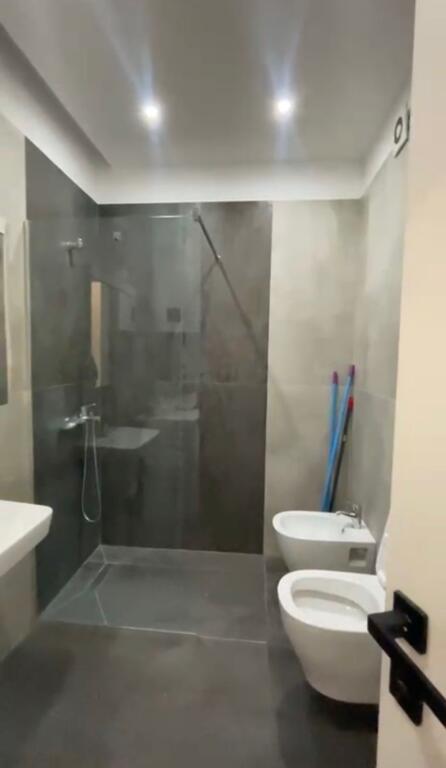 Apartment 2+1+2 for rent "Rr.Kosovareve"