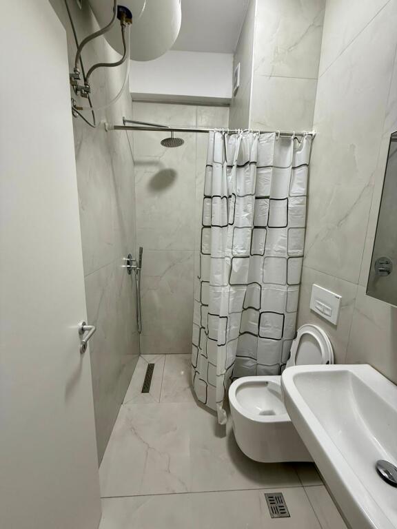 📣 QERA SUPER Apartament 1+1 Me Parking 📍 Kompleksi Kadiu, Ali Dem ✨