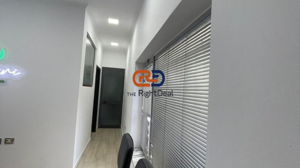 Tek Selvia, Shitet Njesi Biznesi Me Lokacion Perfekt!!!