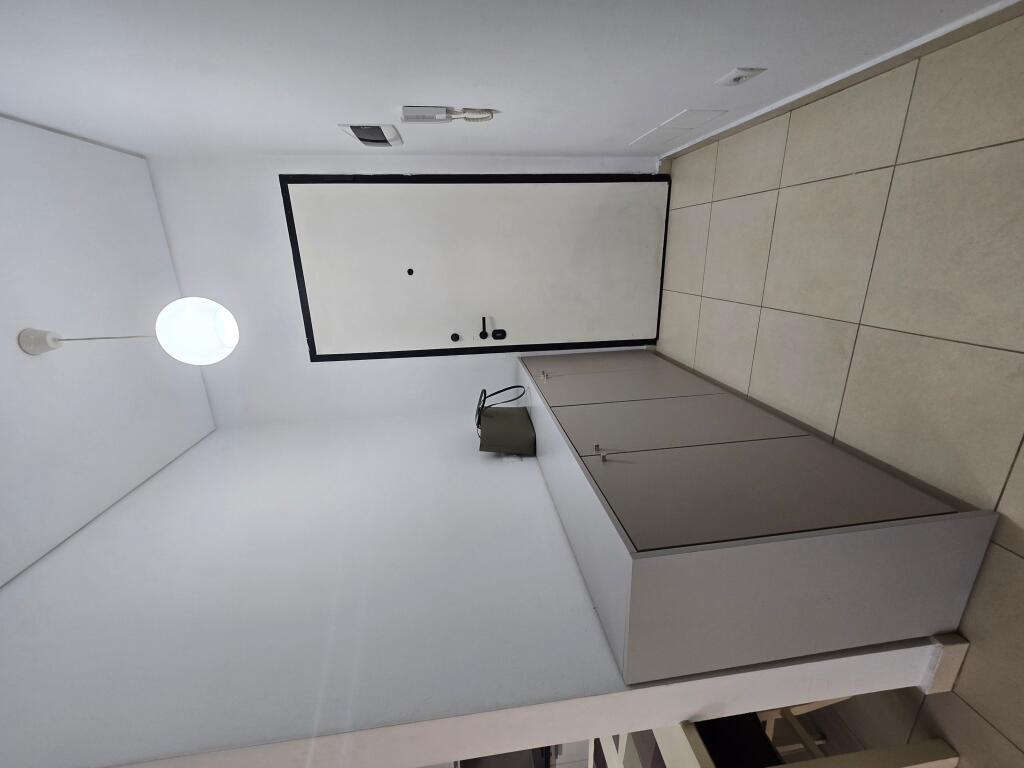 For rent 2+1 milo 2000