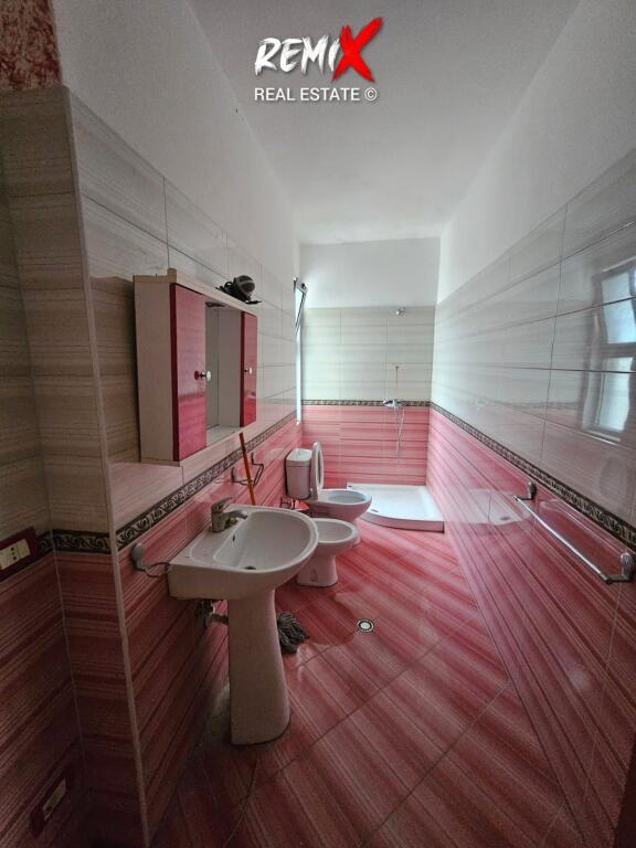 🏢 SHITET APARTAMENT 2+1 – LAGJA 12, DURRËS