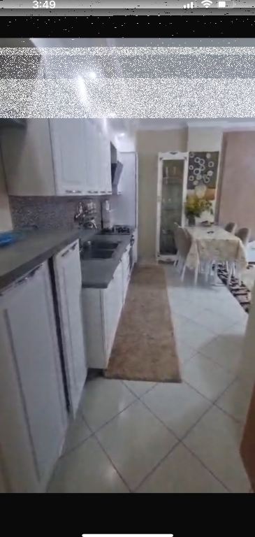 Apartament 2+1+2, Fresku!