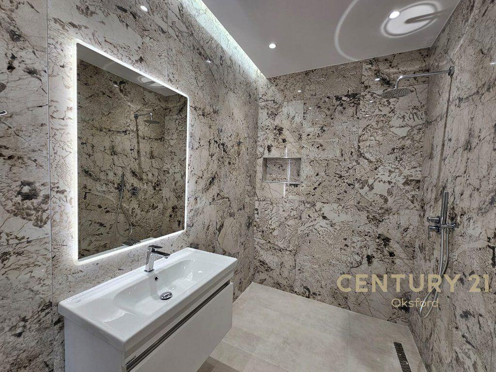 FRESKU – VENDESI APPARTAMENTO 2+1+2 AMPIO, COMPLETAMENTE RINNOVATO CON MATERIALI DI QUALITÀ