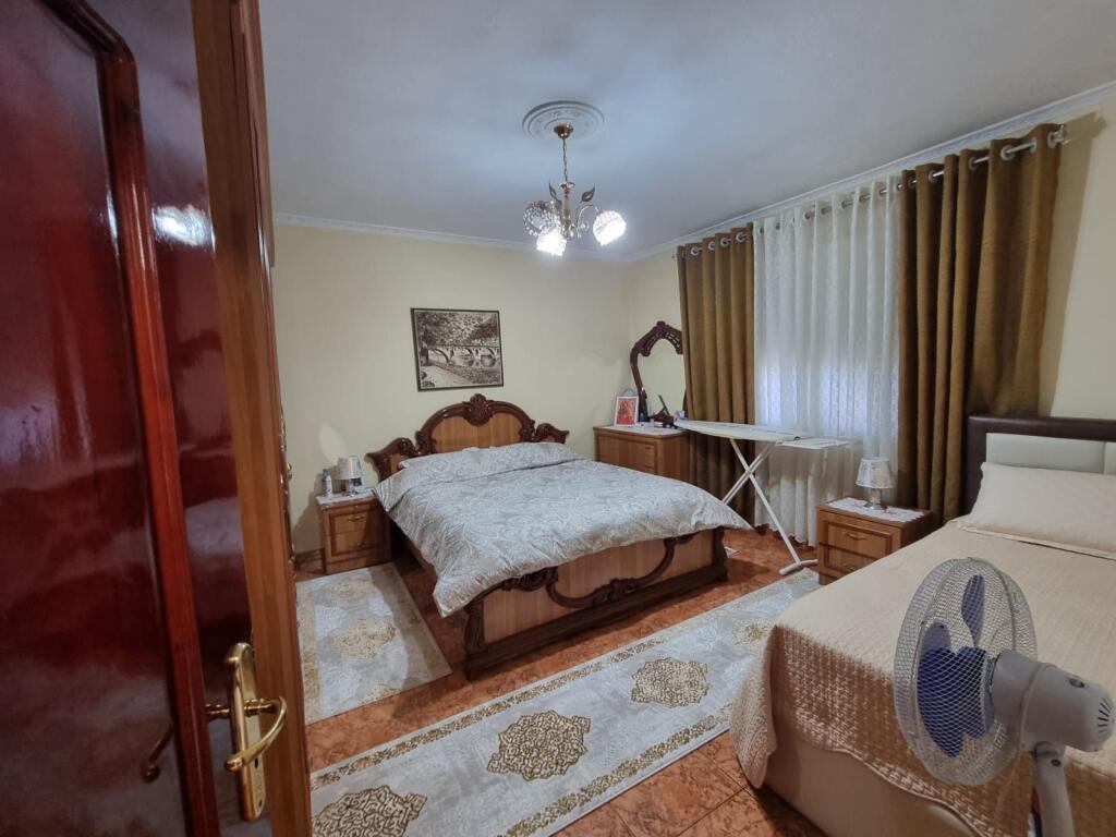 Private house 2 floors, Kombinat!