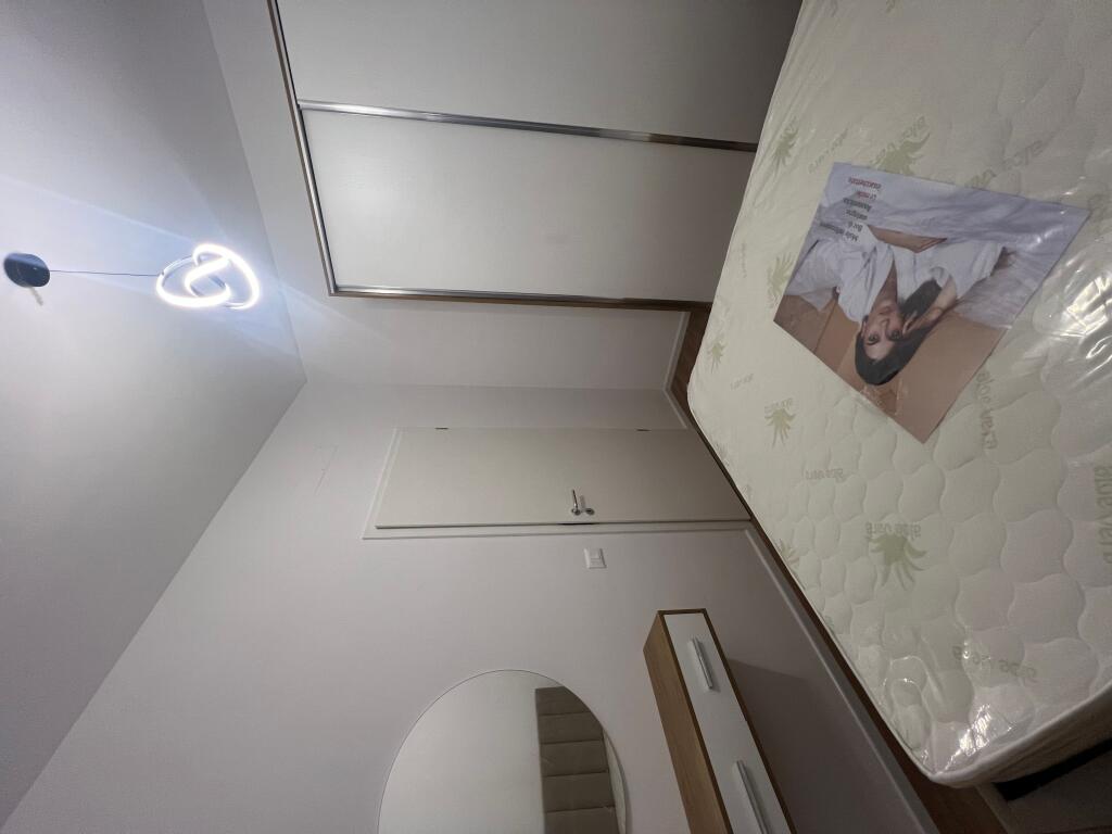 Affittasi 1+1 nella residenza Kadiu