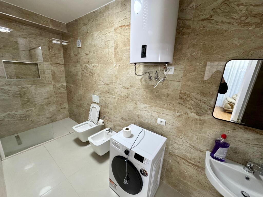 📣 QERA SUPER Apartment 1+1 📍 Prane Ring Center , Zogu i Zi ✨