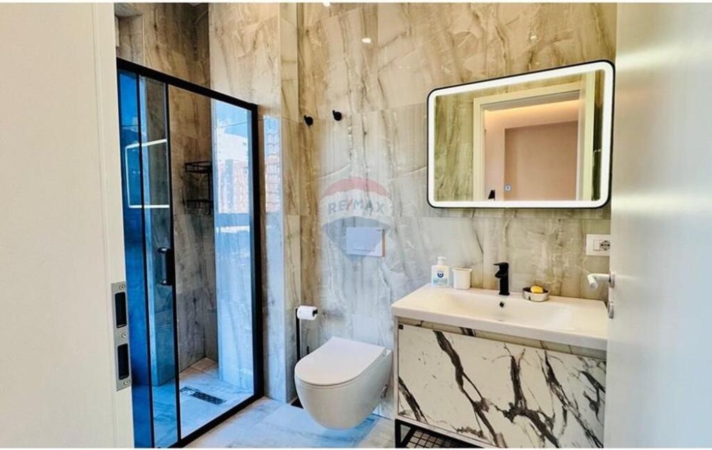 Apartament - Për Shitje - Rruga Jordan Misja, Tiranë