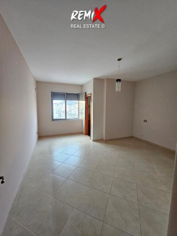 🏢 SHITET APARTAMENT 2+1 – LAGJA 12, DURRËS