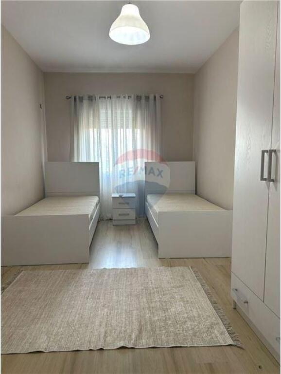 Apartment 2+1, Amerikam 3