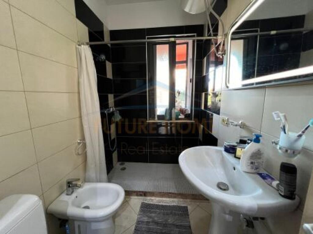 Qera, Apartament 1+1, Unaza e Re.