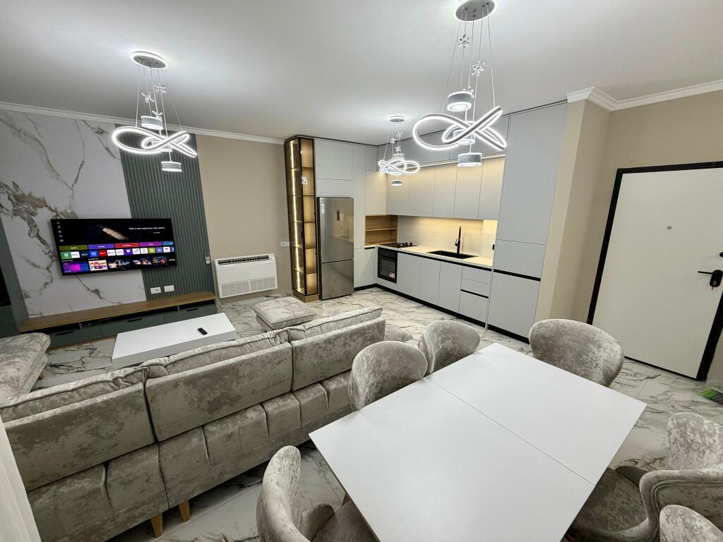 📣 AFFITTO SUPER Appartamento 2+1 Con 2 Bagni E Parcheggio 📍 Via "5-Maji", Tirana ✨