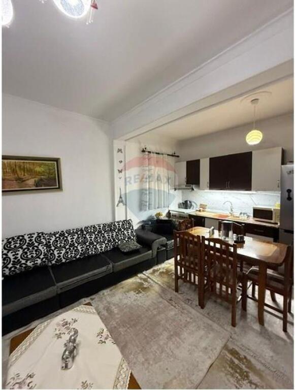 Apartament - Për Shitje - Rruga Jordan Misja, Tiranë