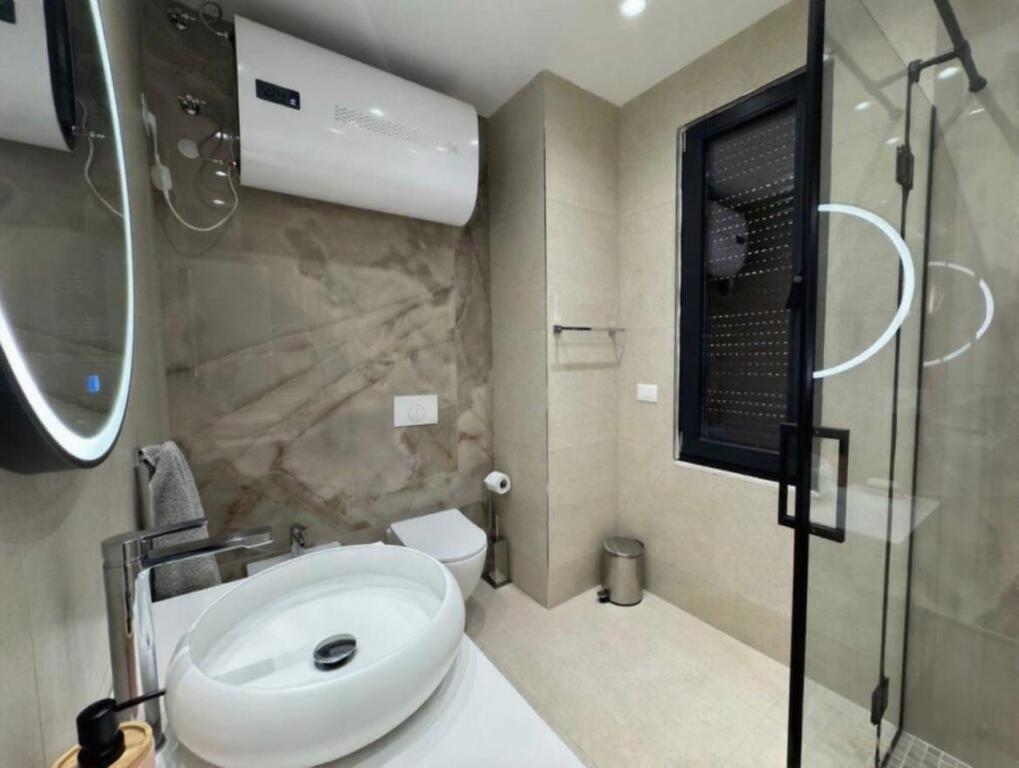 Affittasi appartamento 2+1+2/ Kodra e Diellit