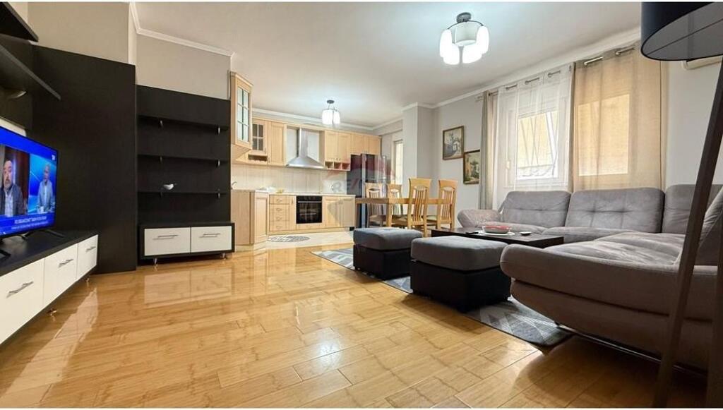 Apartament 2+1 per shitje Air Albania Stadium!