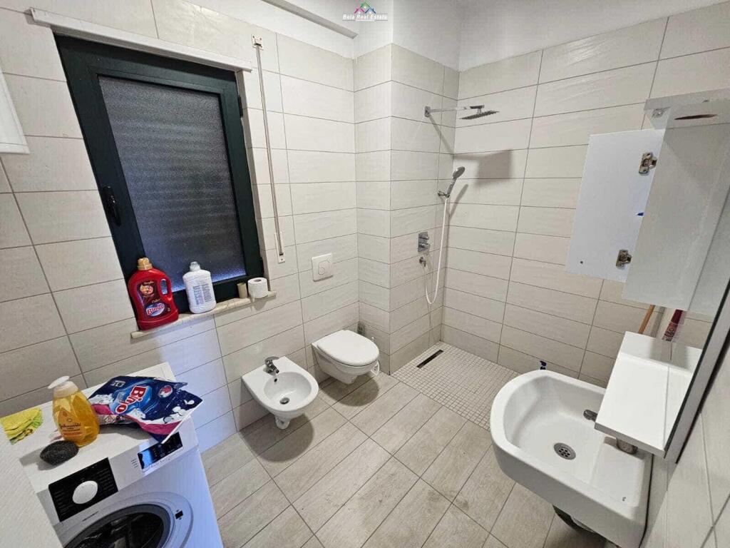 Apartament Me Qera 2+1+2 ne Astir (ID B2201644) Tirane