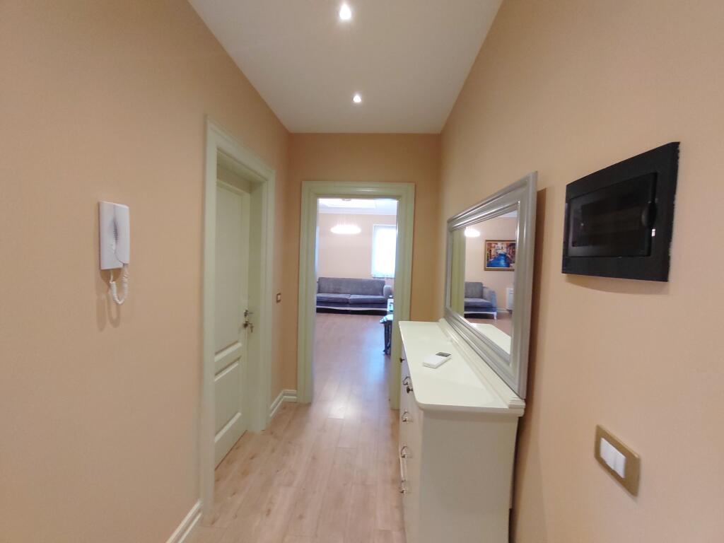 Apartament 3+1+2 per Qira