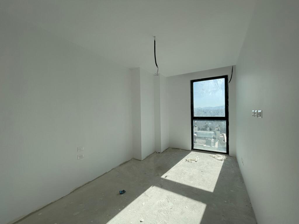 Jepet me QIRA ambiente Zyrash në zonën më ELITARE në TIRANË pranë Stadiumit "Air Albania"