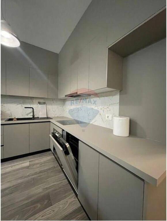 APARTAMENT ME QIRA 2+1 TE KOMPLEKSI DELIJORGJI