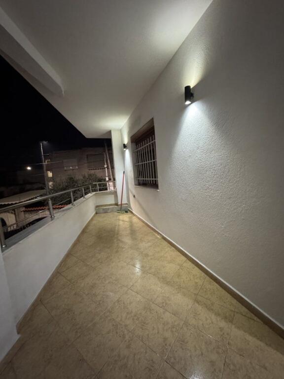 Rent, Private Entrance 2+1+2blk, Xhamlliku 450 Euro/Month