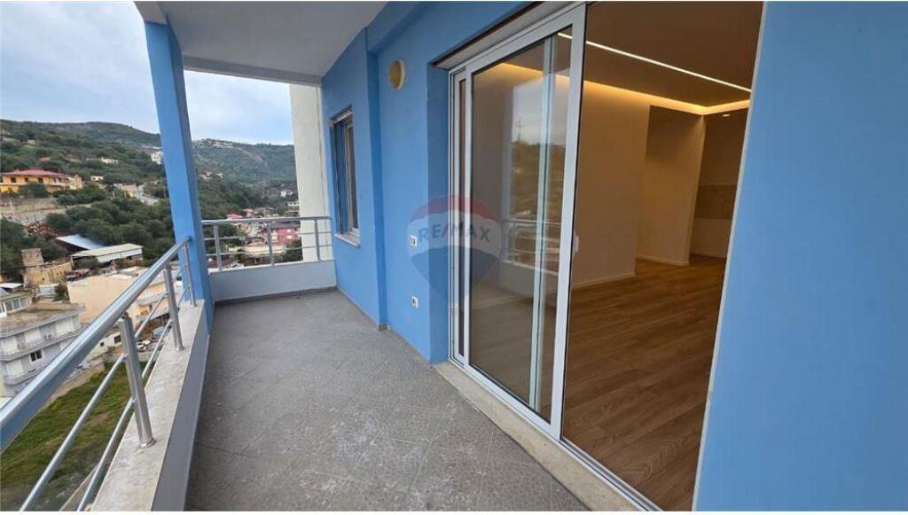 Apartament 2+1+2 për Shitje