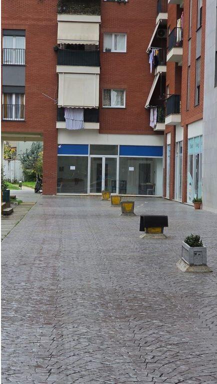 Ambjent Biznesi – Kompleksi Vind, ne shitje Ali Dem