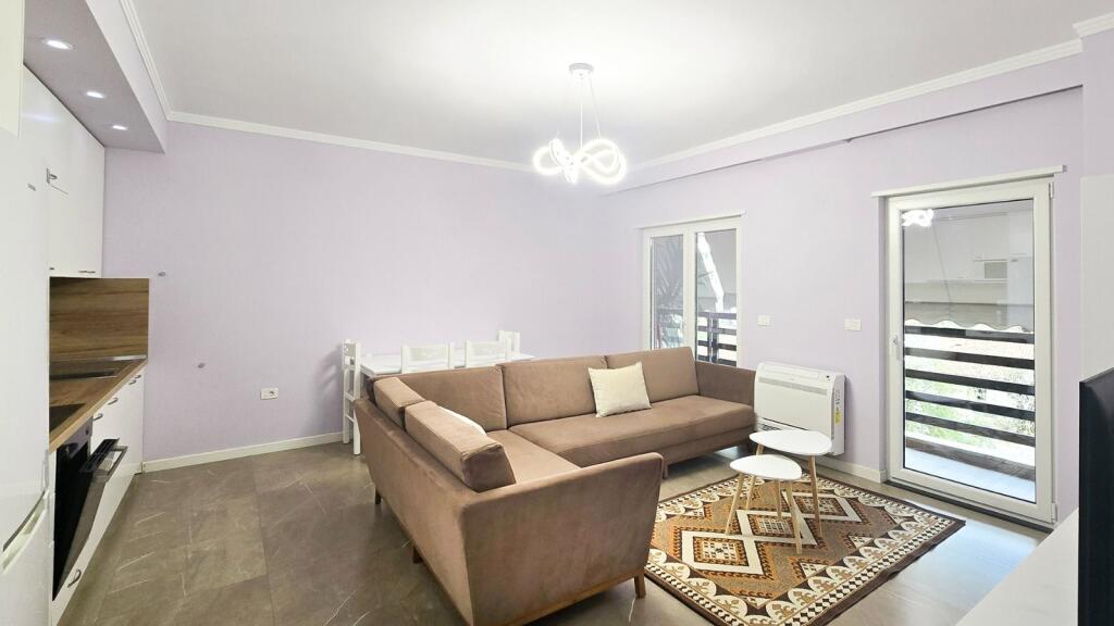 Apartment 1+1 for Rent, Partizani Gymnasium!