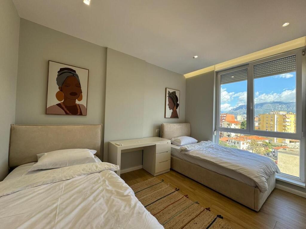 Apartament 2+1 per qira