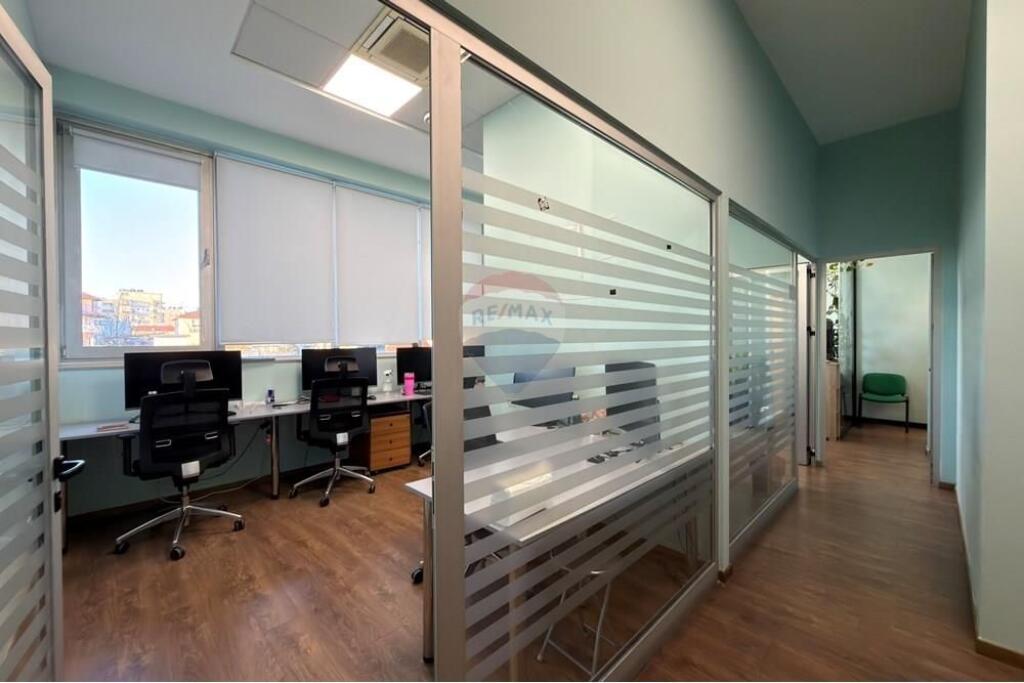 Ufficio in affitto, Via Kavaja!!!!!