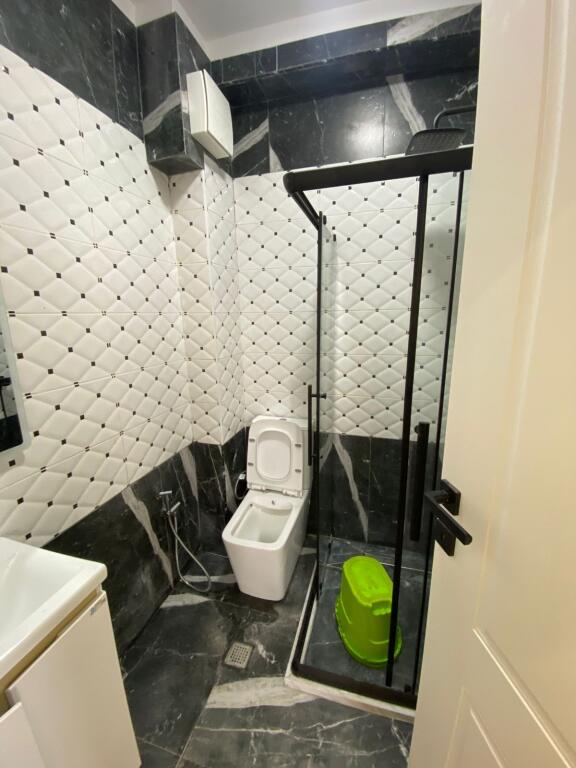 In affitto 2+1+2 LAGO ASCIUTTO Via Hamdi Sina 750€