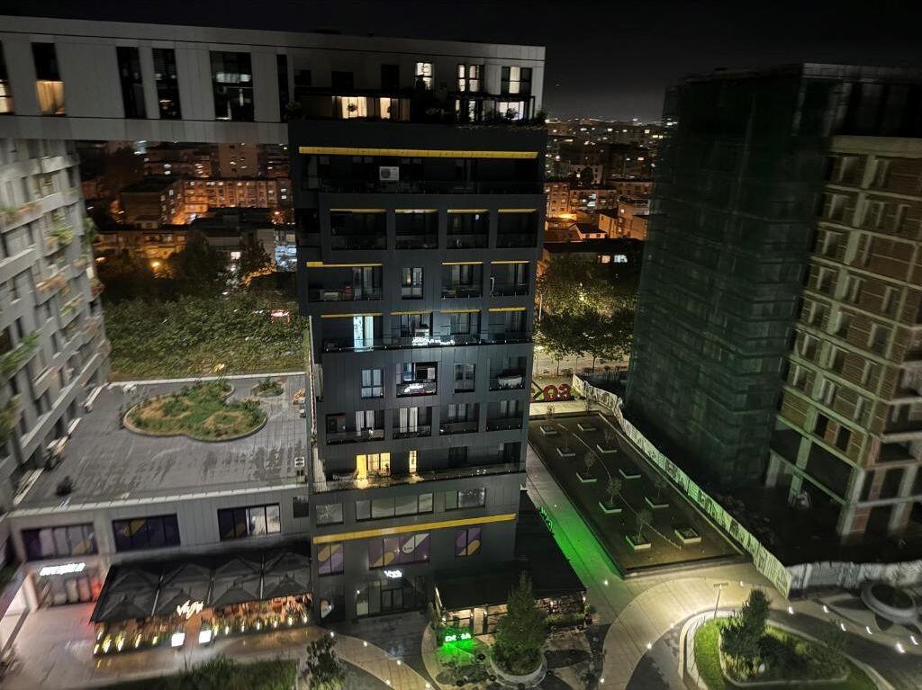 APARTAMENT 1+1 ME VERANDË PËR SHITJE – SQUARE 21, Rruga e Kavajës