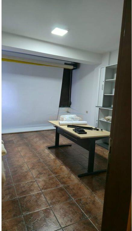 Qera, Apartament 2+1, Bulevardi Zhan D'Ark, Tirane