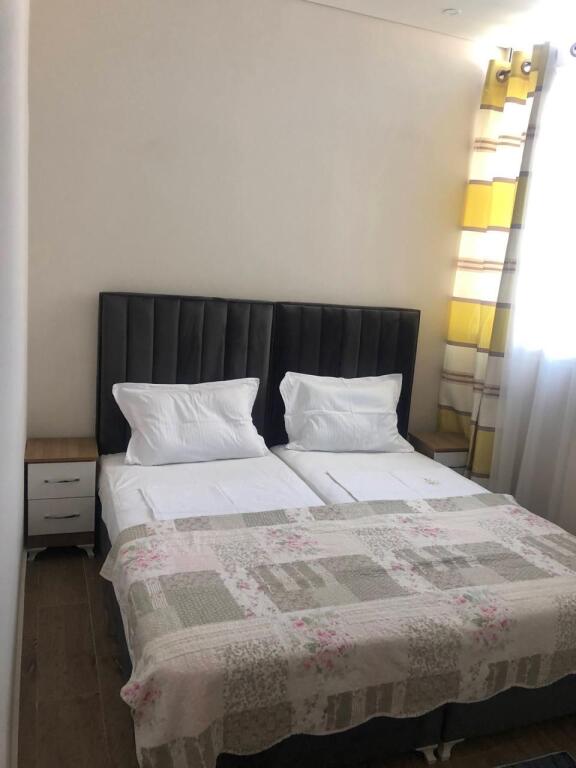 Appartamento in affitto, 1+1+balcone, arredato nuovo presso la Residenza “Shopi”, Elbasan
