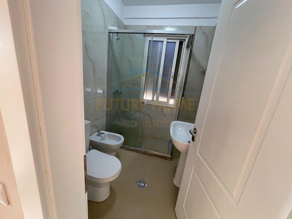 Qera, Apartament 2+1+2, Kopshti Zoologjik, Tiranë