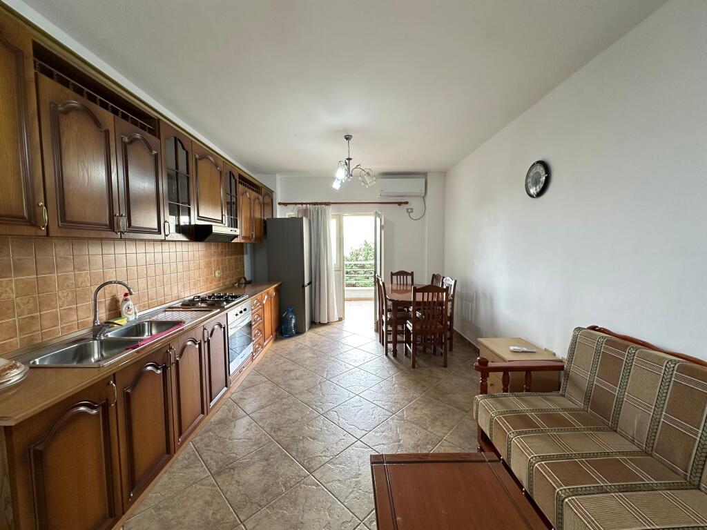 SHITET APARTAMENT 1+1 GOLEM