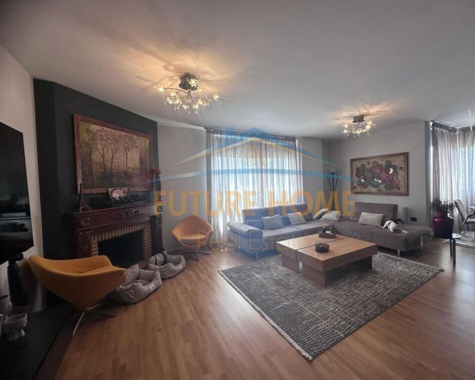 FOR SALE DUPLEX 3+1+3 , BLLOK, WILLSON SQUARE