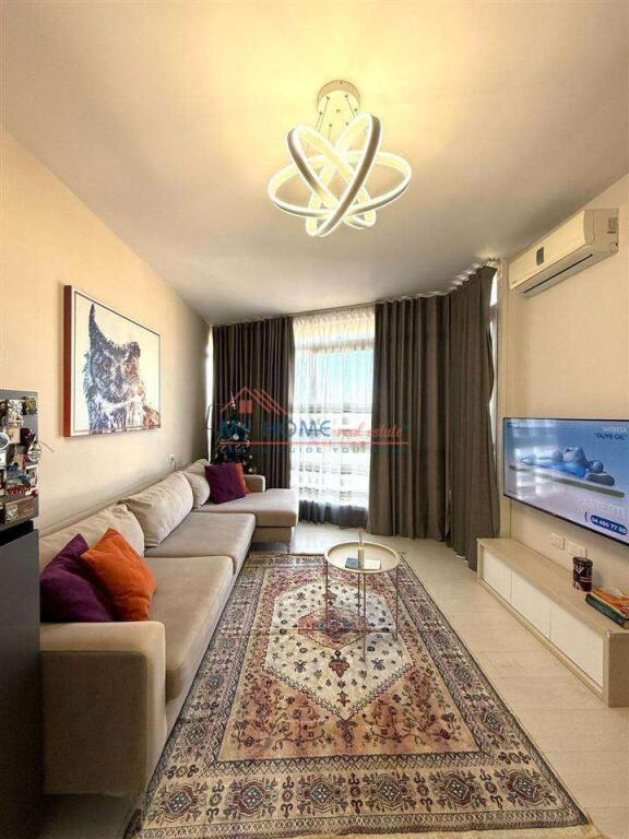 Apartment 1+1 for sale in Brryli in Tirana