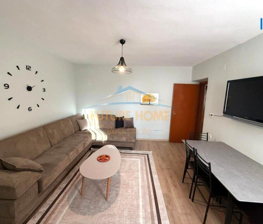 For Rent, 2+1 Apartment, Electric Market, Tirana