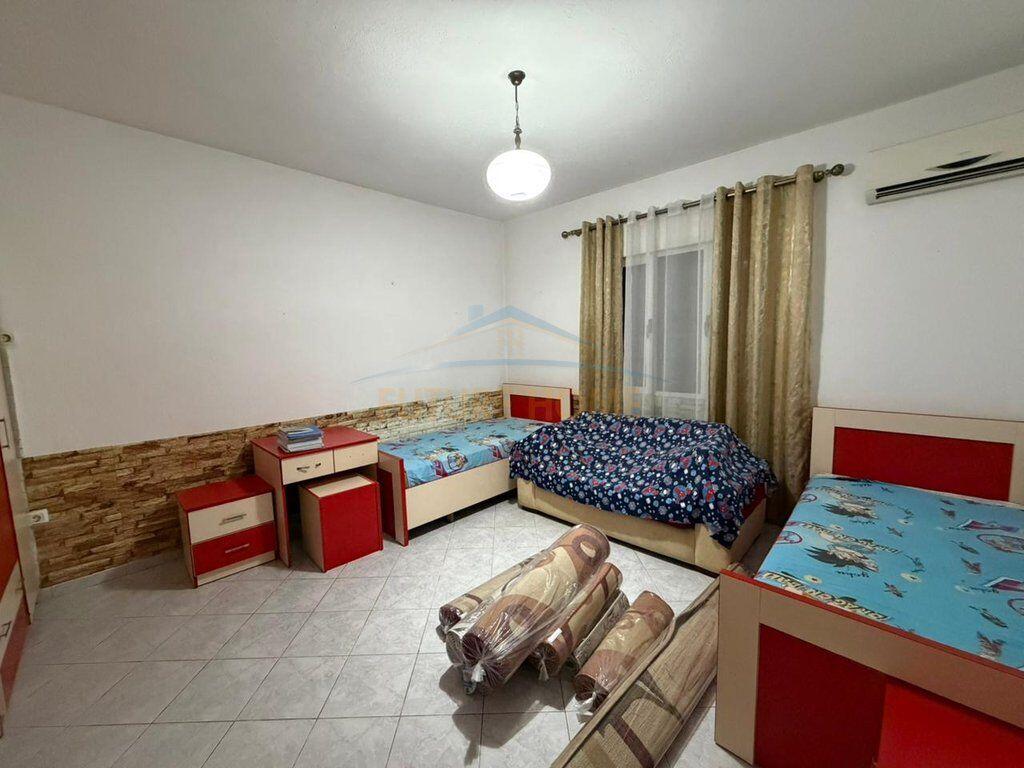 Rent, Apartment 2+1 + 2 Parking Spaces, Allias, Tirana.